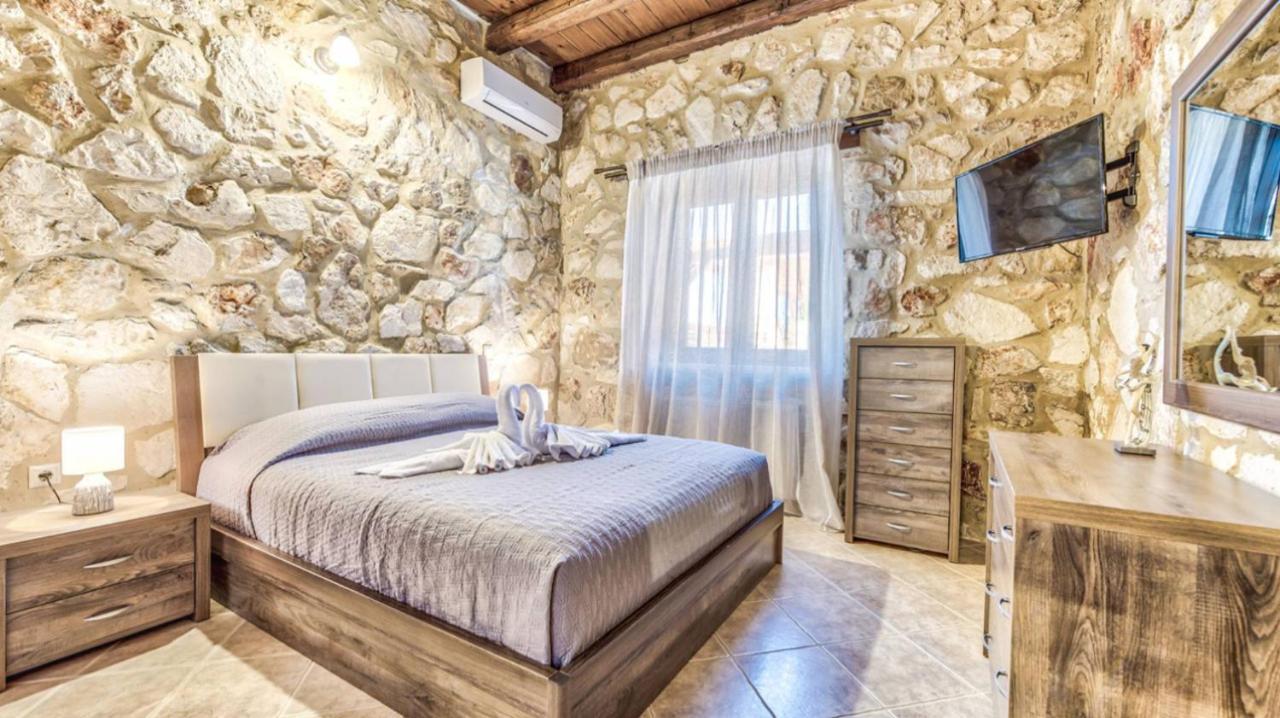 Zante Poolside Paradise - La Vite Stone Villa Kalipádhon Zewnętrze zdjęcie